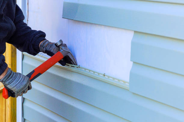 Reliable Siding Repair contractor in Denver, CO by Creative Siding